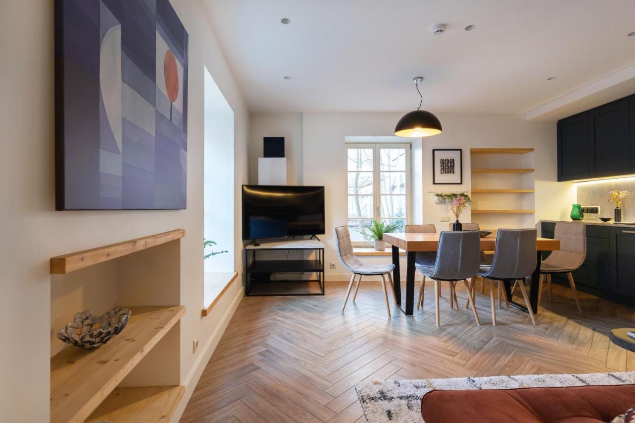 Pilies Street Exclusive Apartment By Reside Baltic วิลนีอุส ภายนอก รูปภาพ